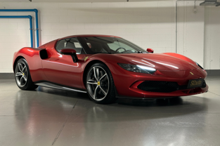 ferrari_296_gtb_copertina-1024x683 ferrari_296_gtb_copertina-1024x683