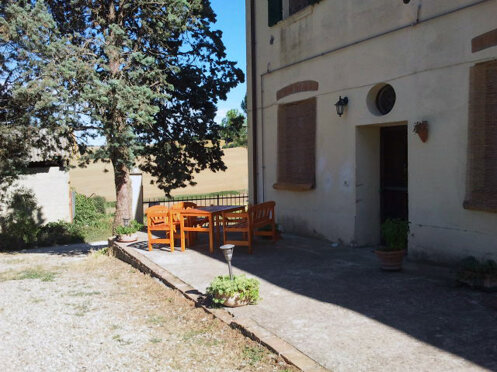 d7e82fdc-172f-4b01-9439-abe731881ee8