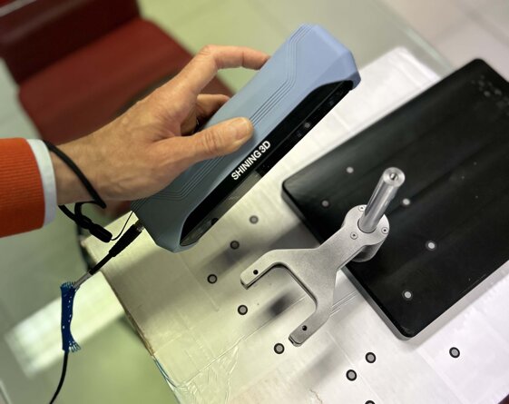 8960b651-ae8c-4493-90d8-49e409db1d8f