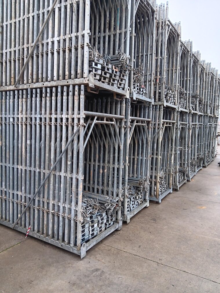 8dc1ea78-b6f8-4a9e-92b1-5c42ad0b89da