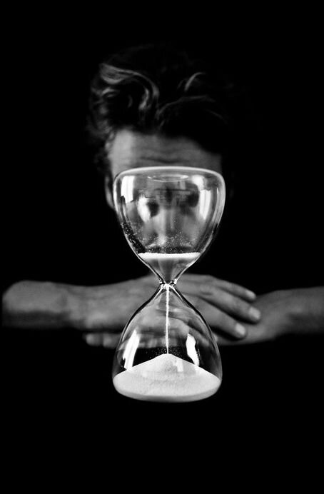 E se non fosse mancanza di impegno, ma karma strutturale?