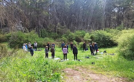 JTdCJTIyaXQlMjIlM0ElMjJFc3BlcmllbnphJTIwZGklMjB0ZXJhcGlhJTIwaW4lMjBuYXR1cmElMjBhbGwlRTIlODAlOTlpbnRlcm5vJTIwZGklMjB1bmElMjBmb3Jlc3RhJTIyJTdE