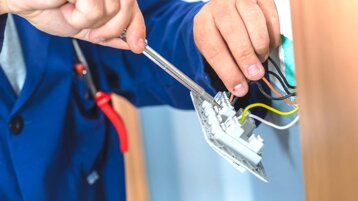 electrician_image-2