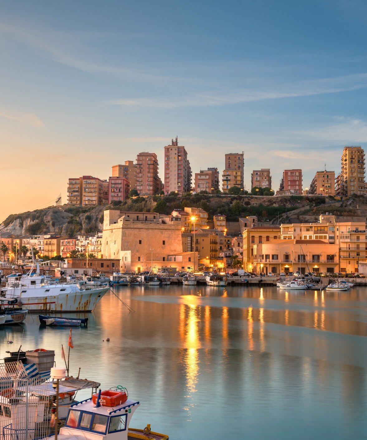 Tra fiction e realt&agrave;: la vera Vig&agrave;ta di Camilleri si chiama Porto Empedocle