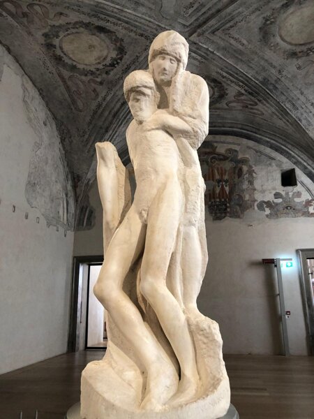 ff7e48bc-73d3-4b61-be93-1af8bd778051