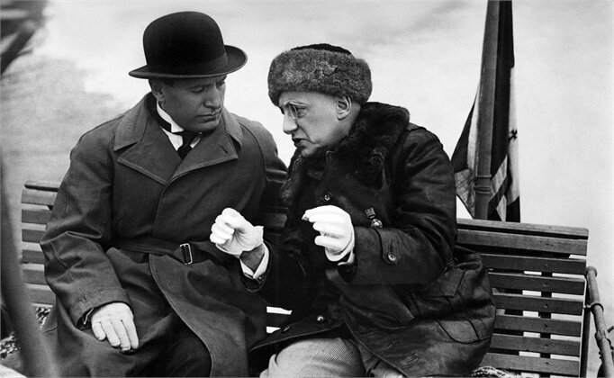 8a30a882-dbf1-46bf-b79d-923292f55e95