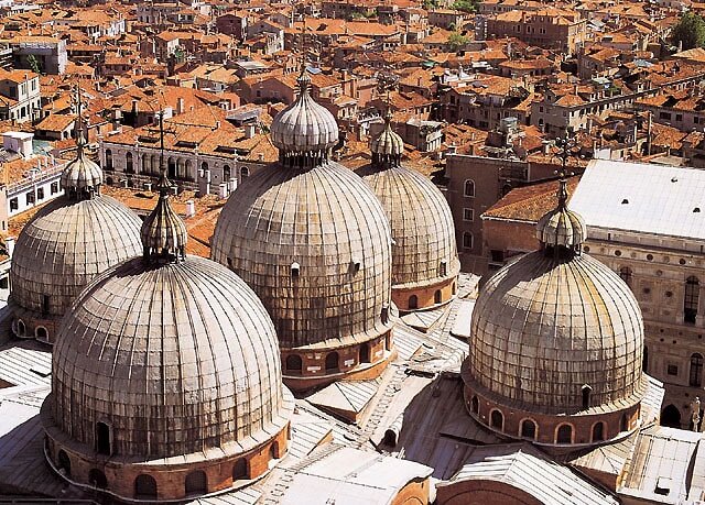 dfe746aa-f83b-4c02-9dfe-ad4b70ac80ea