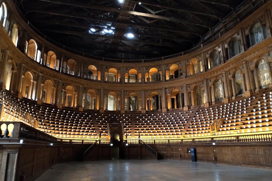 43538582-dfe3-4ecf-8d0f-7b49a2f3cfb6