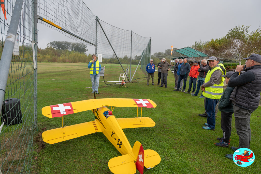 7dd4f575-0f65-4af4-8933-aade18cfdef3