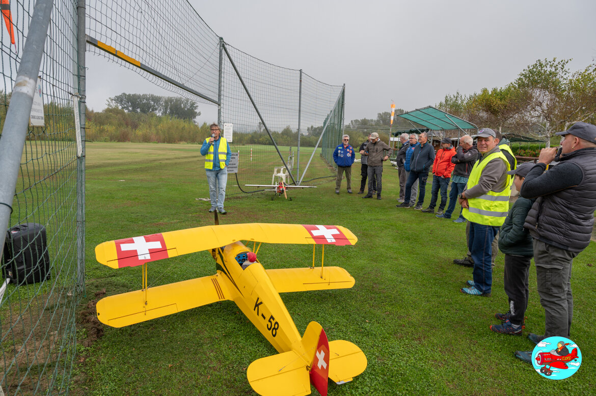 7dd4f575-0f65-4af4-8933-aade18cfdef3 7dd4f575-0f65-4af4-8933-aade18cfdef3