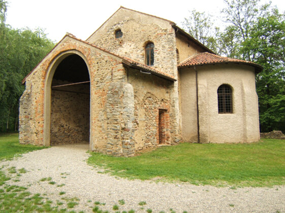 8f36aee5-838f-4f58-a2b2-2d428852fca3