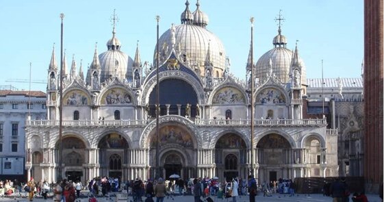 0d4a5301-4fd4-4d6b-bf0c-941d4d56e50a