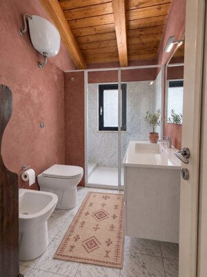 bagno_vista%20seconda.jpeg bagno_vista%20seconda.jpeg