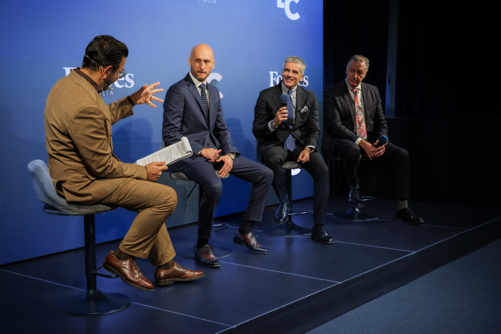 p1324117.jpeg p1324117.jpeg