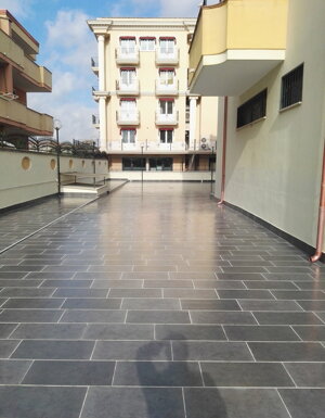 RIFACIMENTO PIAZZALE CONDOMINIALE - COND. 