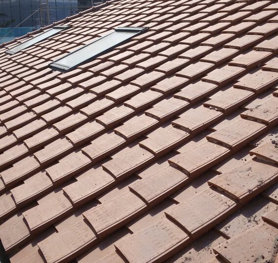 REALIZZAZIONE IN LEGNO DI UN TETTO DI COPERTURA CONDOMINIALE - SORRENTO (NA) 