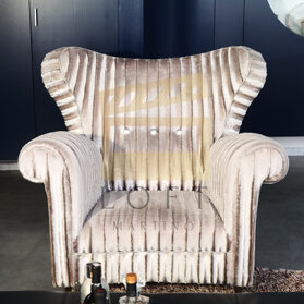 Clicca per ingrandire Clicca per ingrandire