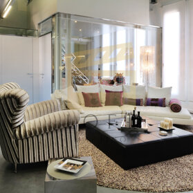 Clicca per ingrandire Clicca per ingrandire