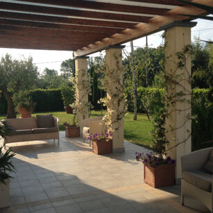 Residenza unifamiliare Villa progettata e realizzata a Monte San Quirico nei dintorni di Lucca Residenza unifamiliare Villa progettata e realizzata a Monte San Quirico nei dintorni di Lucca