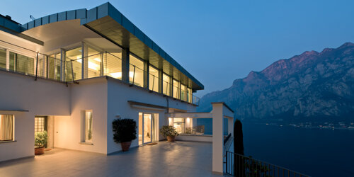 b1b5d365-992d-47be-9e81-99783162438f