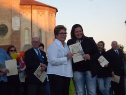 2b458f5e-c24a-4d65-acdb-906b3e1ec414