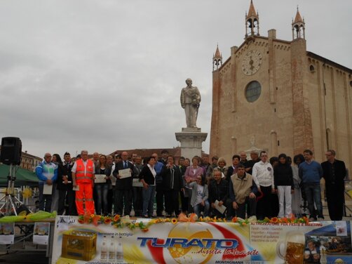 771d192e-d122-4b8d-be97-5446156930bb