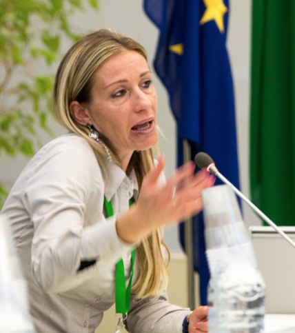 e5d78670-b83e-4c3f-9f66-9c06d31edac3