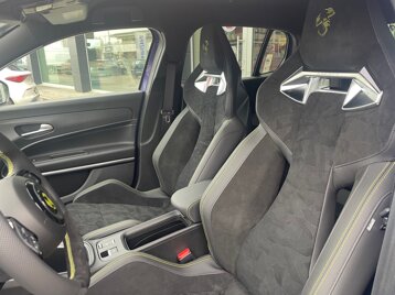 4aaa00b6-3438-4f27-9b34-c762153b7bd3