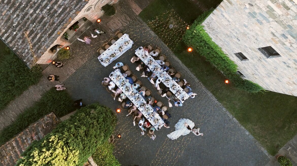 b4f422ca-b5e2-4f65-af9b-742426f27ab6