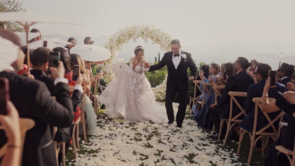 16c629af-512b-4b6b-b485-288a19cf7dc0