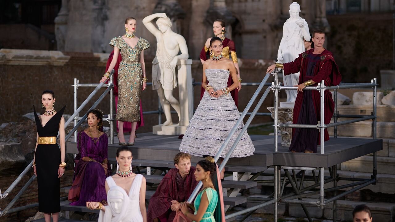 dg_alta_moda_roma_2025_sfilata_am_ph_gorunway_finale02.jpg