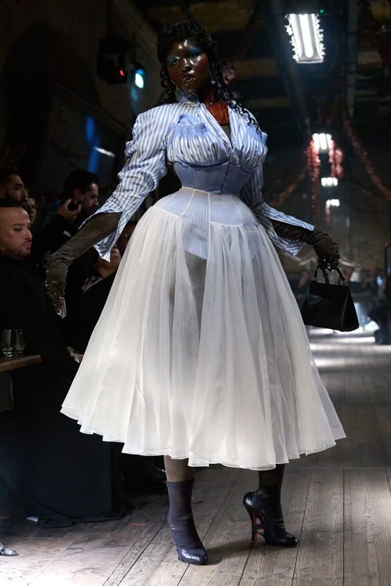 8ac0b5fea571f6d8f6e587dbe421bca4.jpg 8ac0b5fea571f6d8f6e587dbe421bca4.jpg