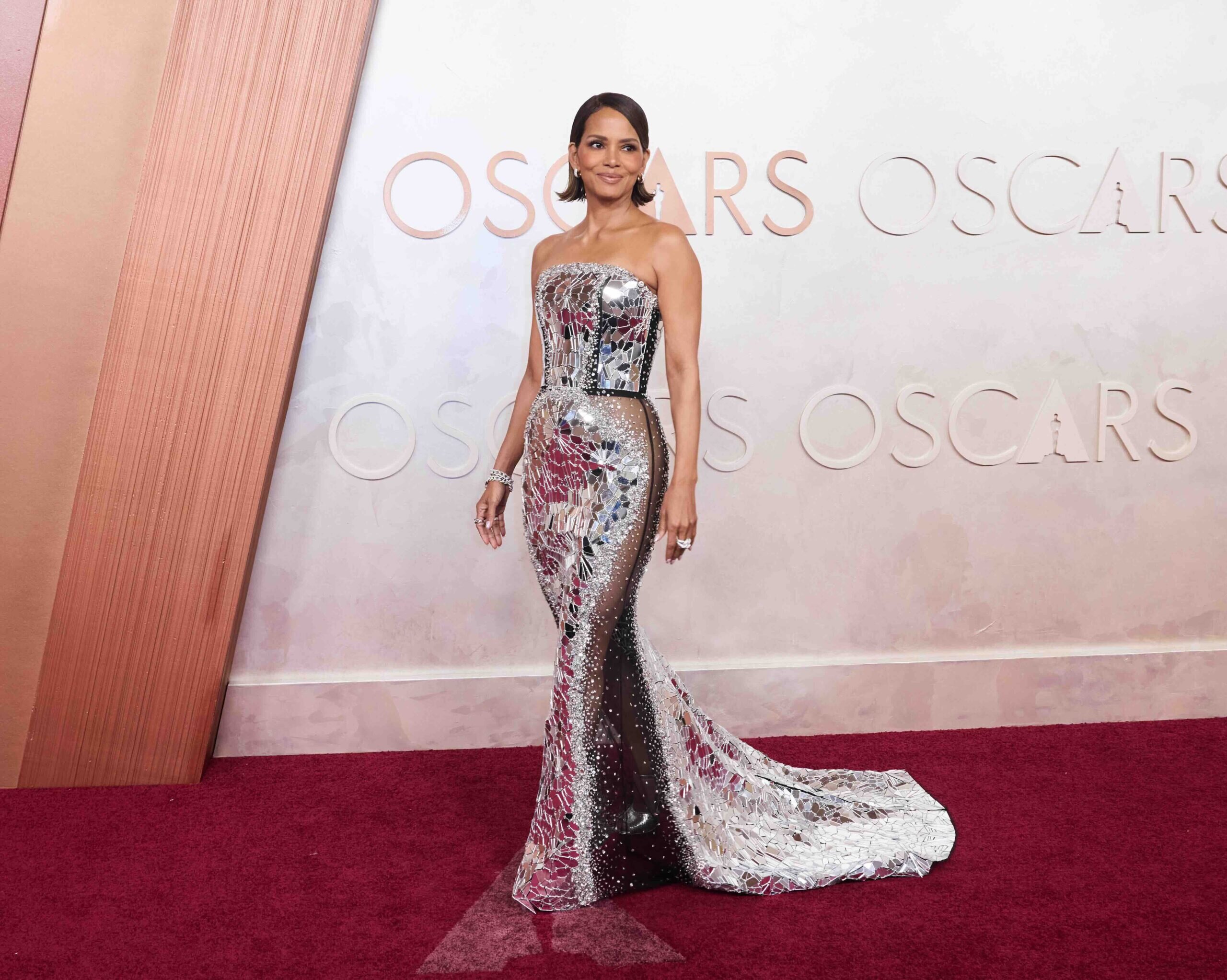 halle-berry-oscar-style-2025-scaled.jpg