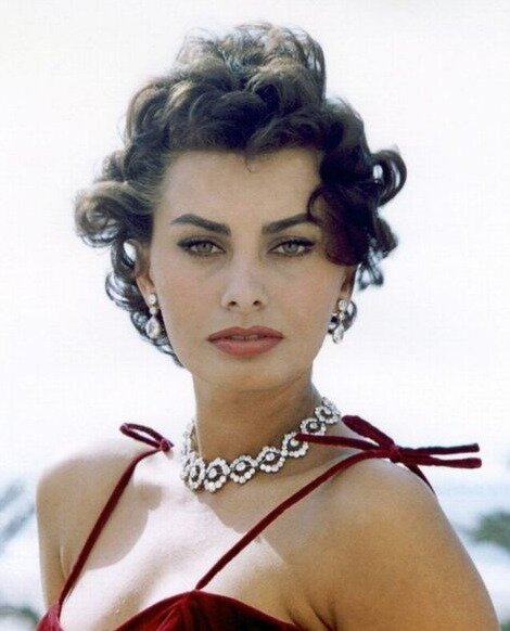 90 anni di Sophia Loren, ieri, oggi e per sempre