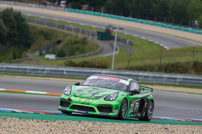 d8f8cdeb-5f30-40fb-83a5-dad8f6967d07