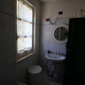 Bagno con doccia