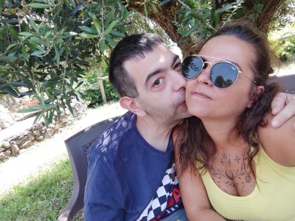 fd9e758d-e5d7-4db1-a3cb-cc9fd6270084