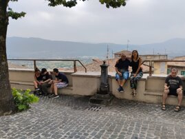 2dea20a9-1fe3-48f5-951c-3e9703c4847e