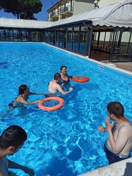 d4003730-2609-4d19-946e-85256197afce