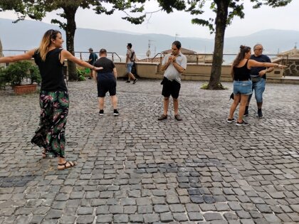 47d4d5ae-7b1f-4440-8e8d-9d4eab903ade