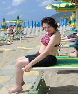 85ffb095-c2fd-4a1b-badb-2fd506bf3048