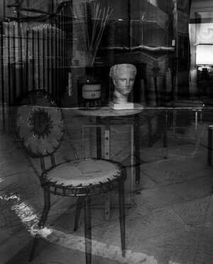 rr_fi_004_4-2025-firenze-ombre-statue-dettagli-david-bn.jpeg