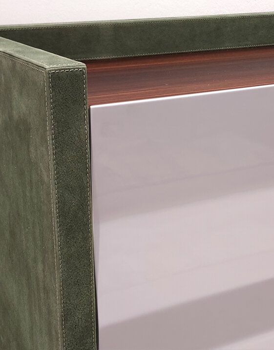 fa4694eb-6362-4a31-9844-5d46516148d1 fa4694eb-6362-4a31-9844-5d46516148d1