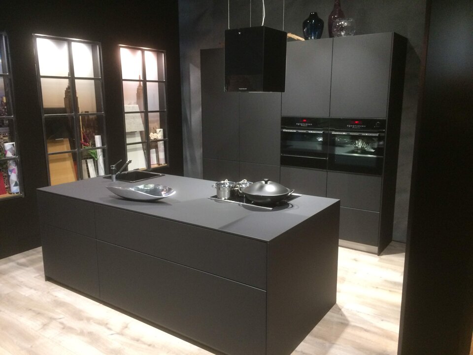 a00f4769-f964-4007-8151-2a7aba8e2440 a00f4769-f964-4007-8151-2a7aba8e2440