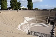 teatro-grande-di-pompei3-1024x686