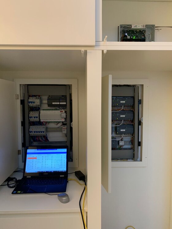 d8090850-9b8b-4d2c-a54d-17c5977968f6