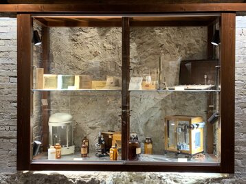 0443d0fc-dcfa-4ecf-97d9-696a5cba2b71