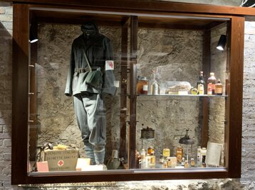 235dd89d-0c16-4540-a81a-af76f416baf9