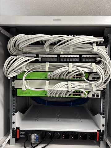 94d9fe06-8e0b-4057-bd71-4751f8f34f38