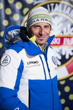 0f9663ff-f17d-48ad-9b06-ab669ea5dfa4